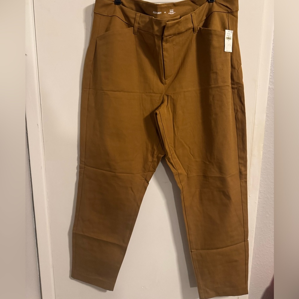 Old Navy Women Pixie Pants